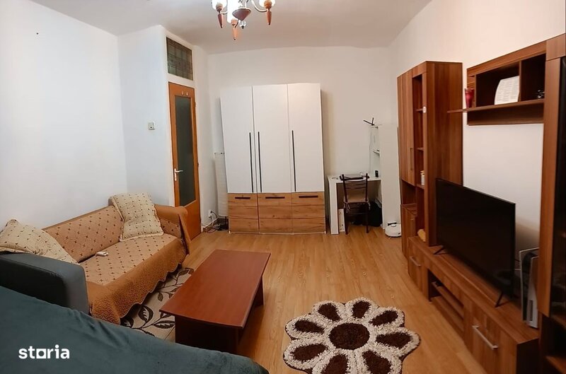 13 Septembrie, bloc 1991, garsoniera 40 mp,