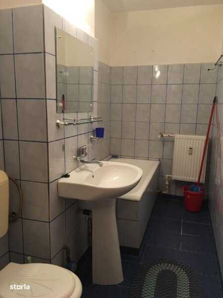 13 Septembrie, bloc 1991, garsoniera 40 mp,